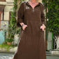 👗 Elegancka sukienka oversize z kapturem - długie rękawy i trendowe rozcięcie